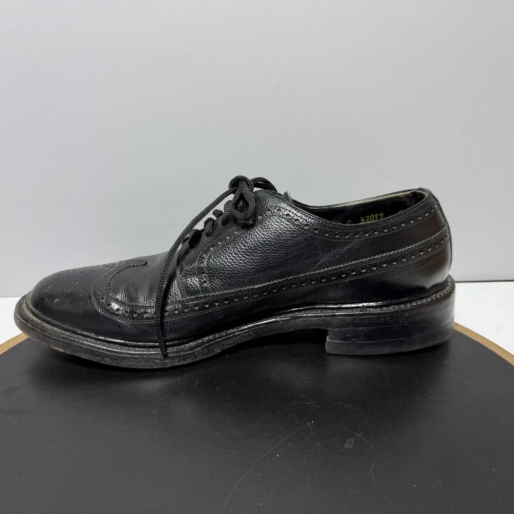 Thom McAn Wingtip Brogue Oxford Men Size 10.5 C Dress Shoe Black Leather Classic